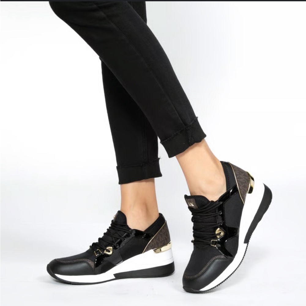 Stylish Black and Gold Women's Sneakers